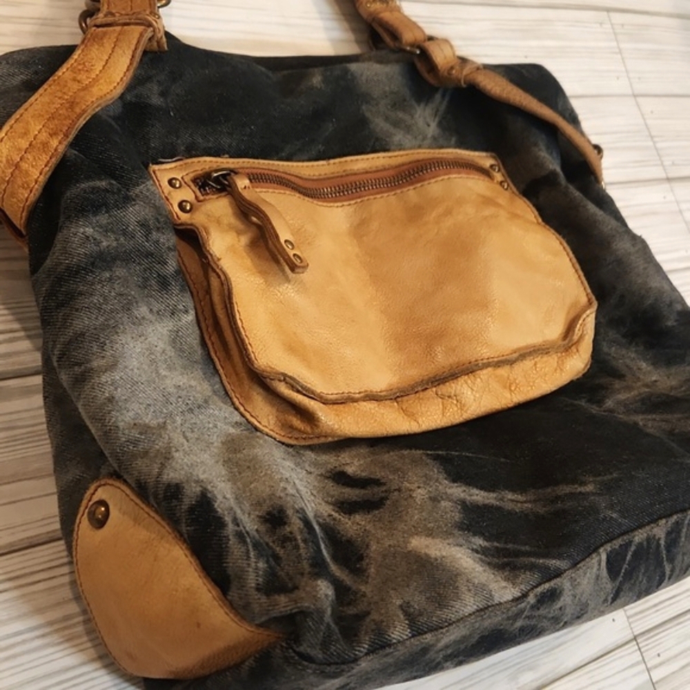 Womens Schuler & Sons Anthropologie gray tie dye & leather shoulder bag. - Picture 6 of 14
